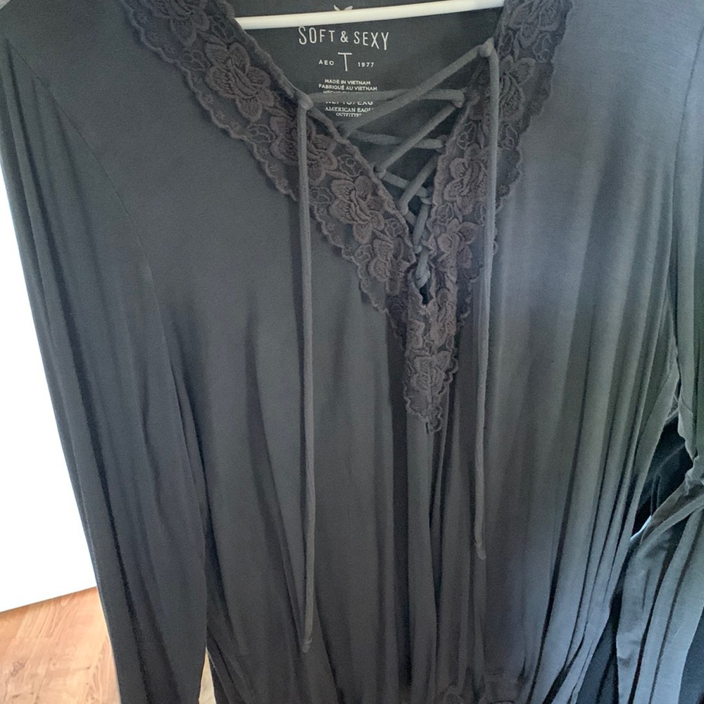 American eagle size xl. Soft comfy material. Like new